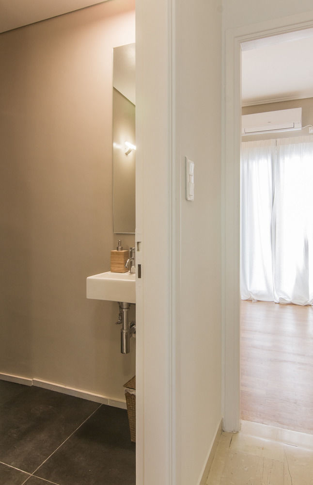 אתונה Aba Apartment Korizi Street מראה חיצוני תמונה